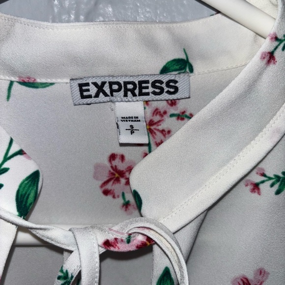 Express / Dresses / Express white Neck Tie dress - Picture 11 of 16